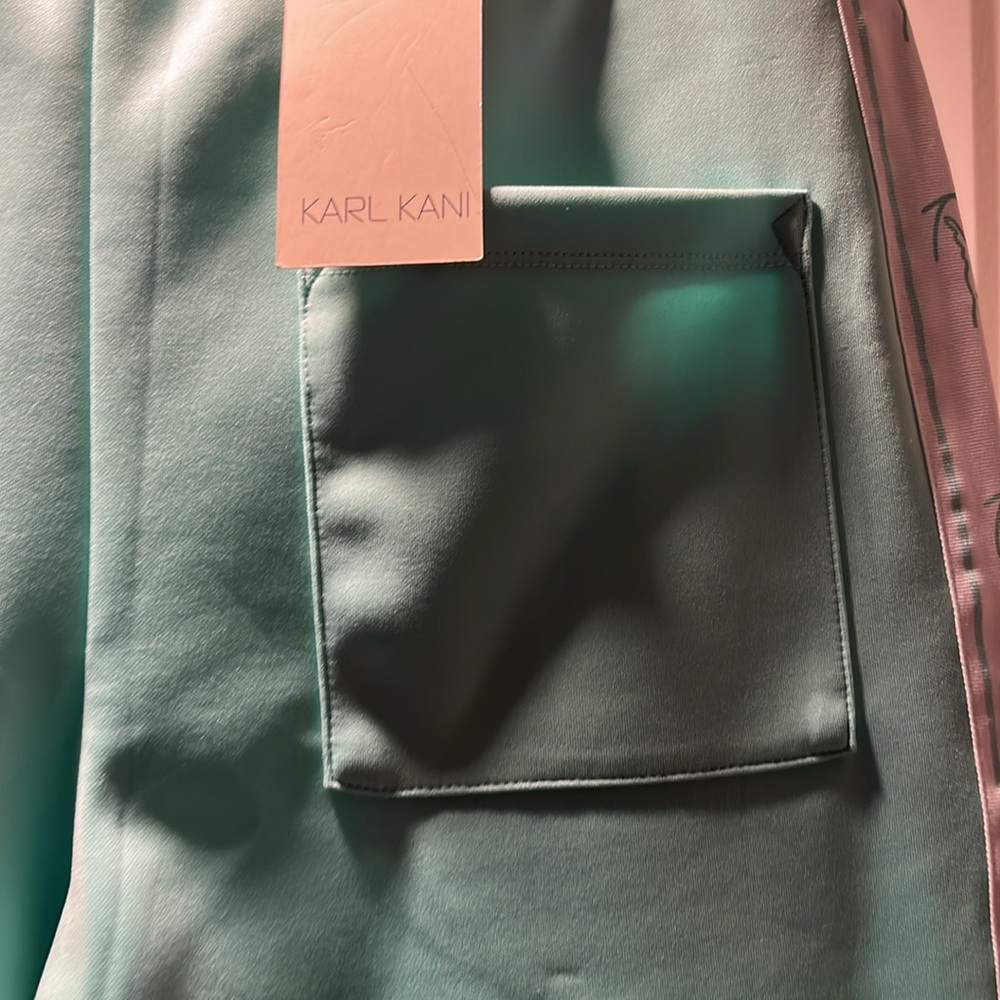 Track pants - Picture 4 of 6